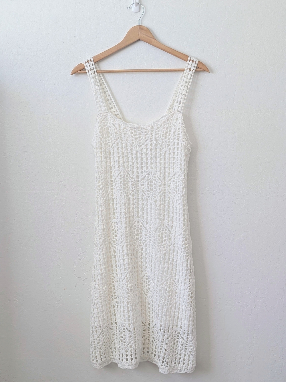 La Blanca White Crochet Tank Dress & Cover-up Size Medium 🌊